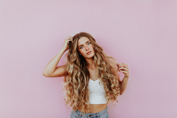 5 tips to MAKE YOUR HAIR GROW FASTER (and naturally)